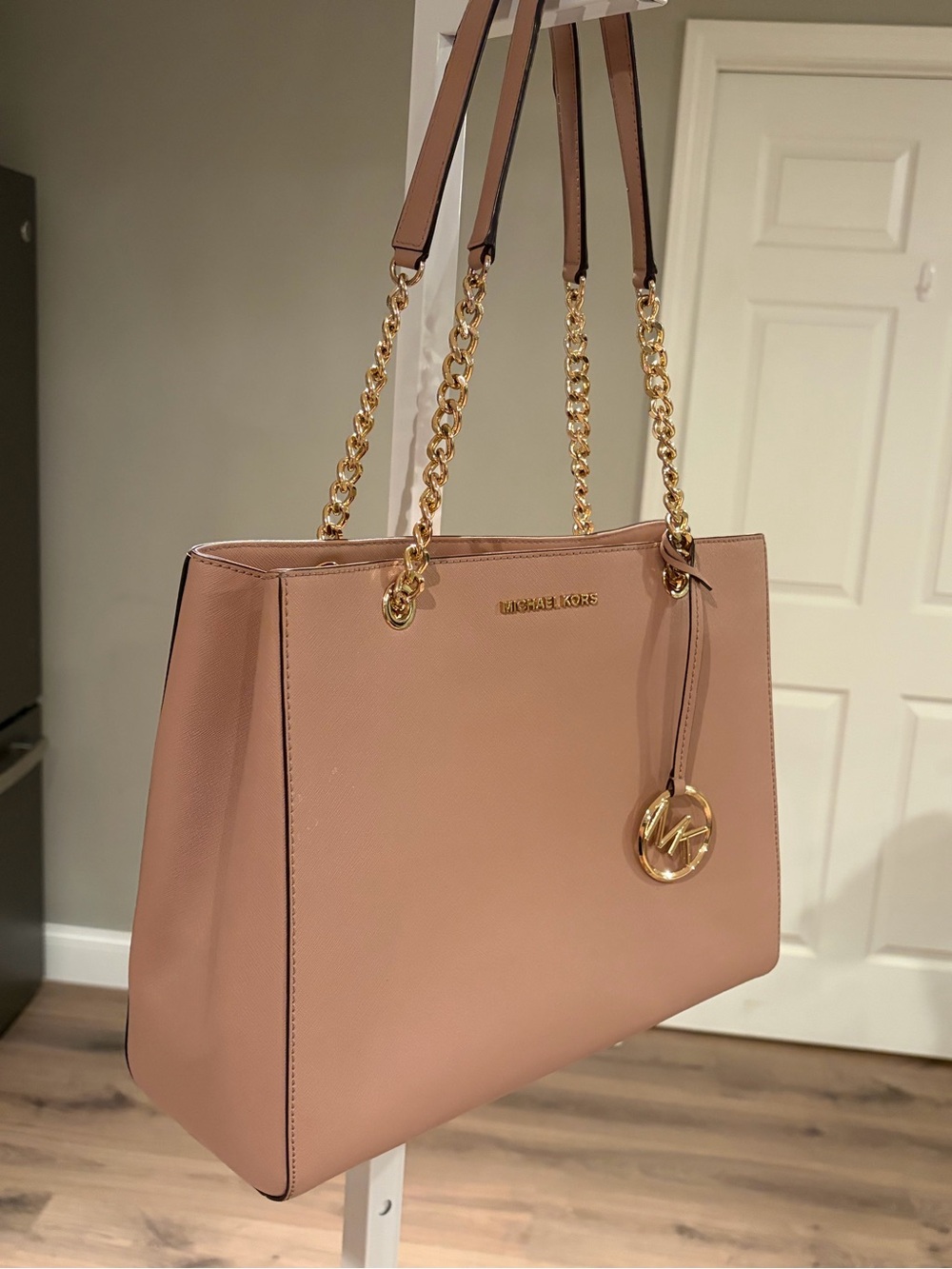 Michael Kors Blush Pink Saffiano Leather Chain-Handle Ellis Shoulder Tote